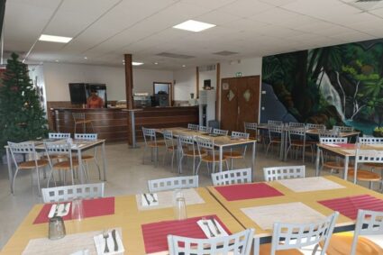 [NC La 1ère] Subvention de la cafet’ : Un peu de beurre dans les épinards pour tout le personnel !